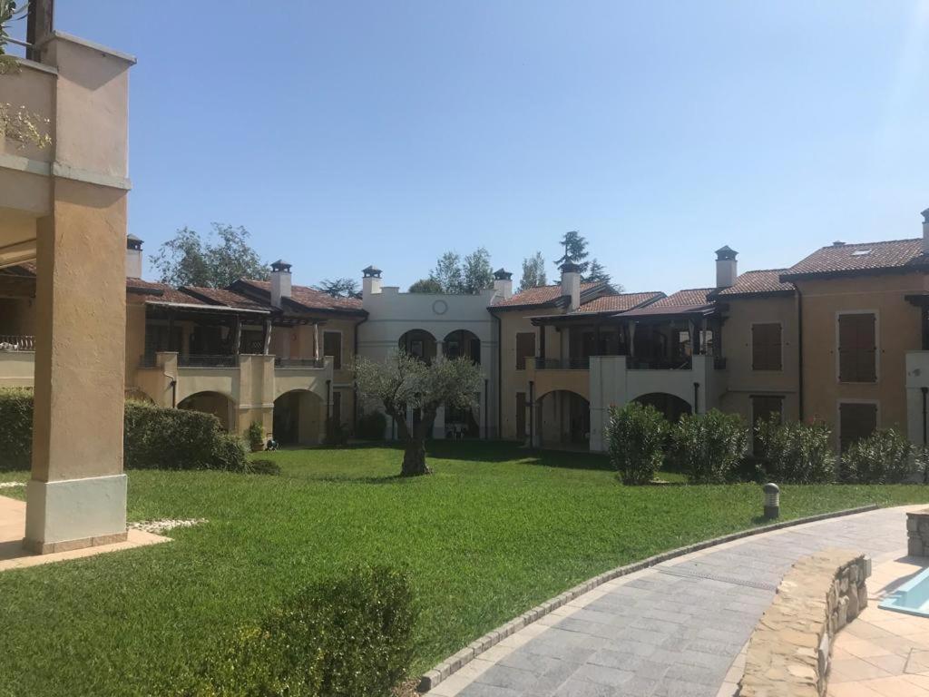 Luxury Apartments - Le Fate - Residence With Pool 马内尔巴 外观 照片
