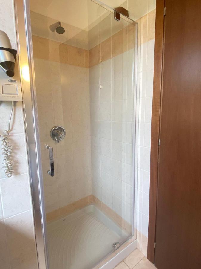 Luxury Apartments - Le Fate - Residence With Pool 马内尔巴 外观 照片